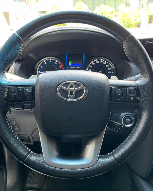 Toyota Fortuner SRV - Image 3