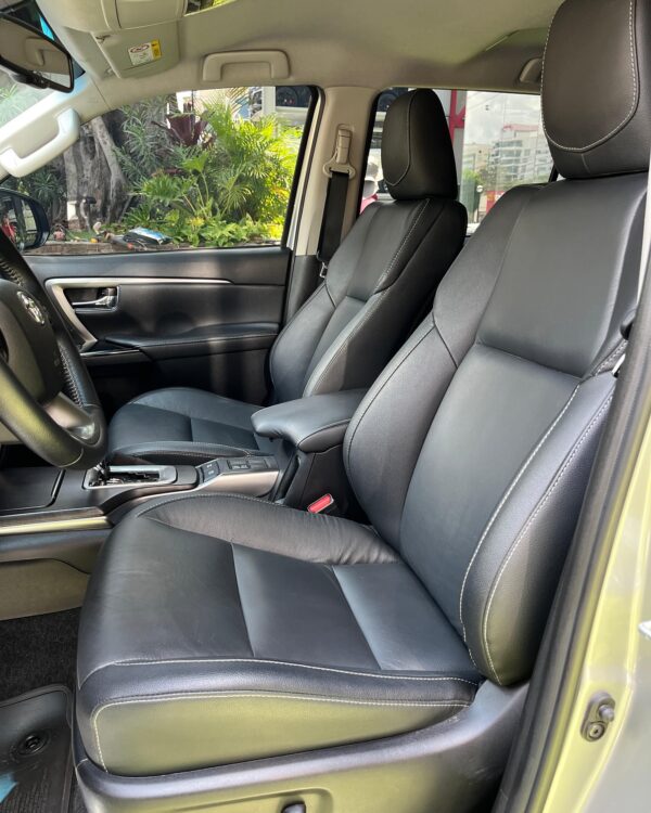 Toyota Fortuner SRV - Image 8